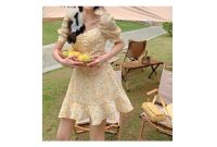 6 Inspirasi Outfit Kasual untuk Hangout di Akhir Pekan yang Stylish dan ... Inspirasi Fashion Untuk Tampilan Kasual Yang Stylish